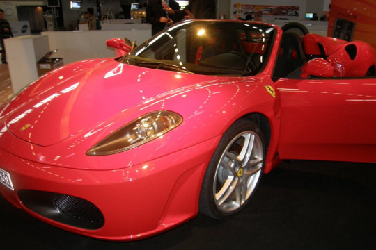 Ferrari 4