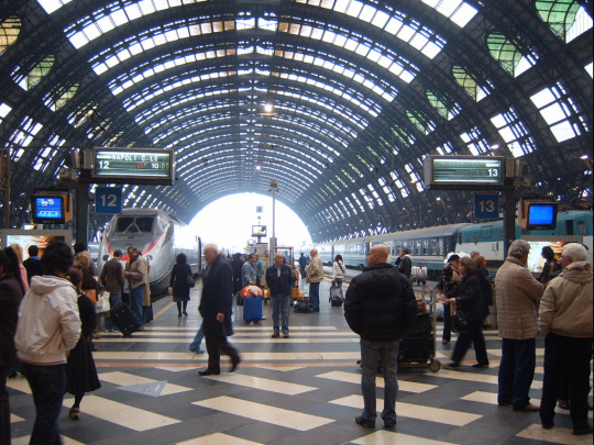 железнодорожная центральная станция в Милане